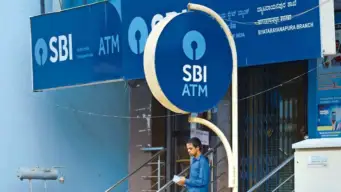 Bank Strike: బ్యాంక్‌ల సమ్మె వేళ గుడ్‌ న్యూస్‌.. వాటికి ఛార్జీలు రద్దు.. SBI ఖాతాదారులకు భారీ ఊరట