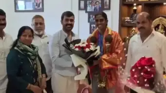 ಫೋನಿನಲ್ಲಿ ವಿಶ್ ಮಾಡದೆ ಚಿನ್ನ ಗೆದ್ದ  ಪೂವಮ್ಮ ಮಂಗಳೂರಿನ ಮನೆಗೆ ನೇರ ಭೇಟಿ ನೀಡಿದ ಮಡಿಕೇರಿ ಶಾಸಕ  ಡಾ. ಮಂತರ್ ಗೌಡ !