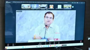 SEC : బ్యాలెట్​ పేపర్ ద్వారానే  ఎన్నికలు