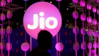 Jio IPO draws Rs 7.4 lakh crore in bids, applications hit record
