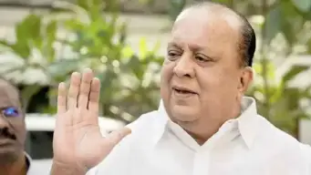 Hasan Mushrif : माझ्या भविष्याच्या आड येऊ नका, मंत्री हसन मुश्रीफ यांना जवळच्या माणसाने सरळ सांगितलं, निवडणूक तिकीटावरुन निष्ठा क्षणात बदलली