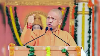 CM योगी ने गिनाईं यूपी सरकार की उपलब्धियां, सपा पर साधा निशाना; बोले- बीमारू छवि से बाहर निकला UP