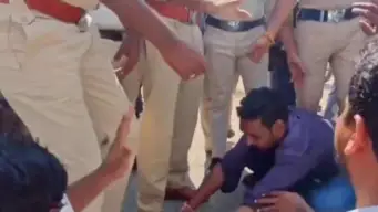 Telangana farmers plead with police to release water in Jangaon