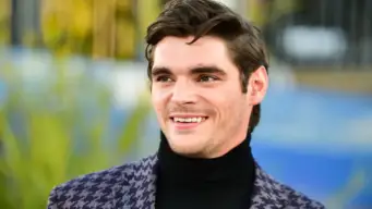 Breaking Bad Actor RJ Mitte Passes Away at 34 in Brownsville, Texas
