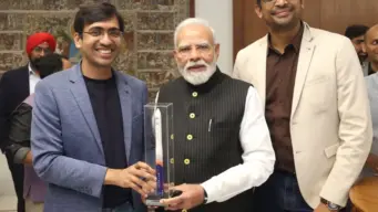 स्पेस की बात; २० अंतराळ स्टार्टअप कंपन्यांच्या सीईओंशी मोदींची चर्चा