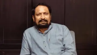 200 ರೂಪಾಯಿ ಕೊಟ್ಟು ನೀರು ಕುಡಿಯುವವರಿಗೆ 50 ರೂಪಾಯಿ ಸಕ್ಕರೆ ಒಂದು ಲೆಕ್ಕವೇ? ರೈತರ ಲಾಭಕ್ಕಾಗಿ ಗ್ರಾಹಕರು ಸ್ವಲ್ಪ ಭರಿಸಲಿ!: ಬೆಲೆ ಏರಿಕೆ ಸಮರ್ಥಿಸಿಕೊಂಡ ಸಚಿವ ಲಕ್ಷ್ಮಣ ಸವದಿ