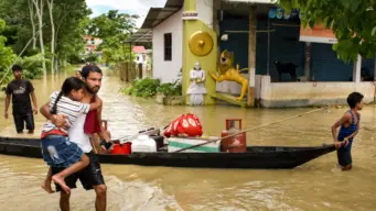 Assam & Gujarat Flood: असम और गुजरात में कुदरत का कहर! बाढ़ से अब तक 93 की मौत, 7 लाख से ज्यादा बेघर; NDRF-सेना का रेस्क्यू ऑपरेशन जारी