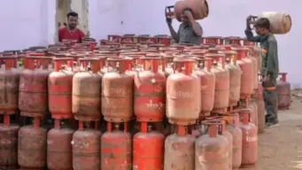 केंद्र सरकारचा LPG सिलिंडरच्या सबसिडीबाबत मोठा निर्णय, एक ऑक्टोबरपासून.