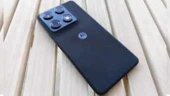 Motorola Signature price deal: Get up to Rs 8,000 discount, here is how