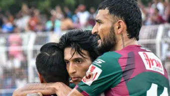 Calcutta Football League 2026: কলকাতা লিগ চ্যাম্পিয়ন মোহনবাগান, সুপার সিক্সে দুর্দান্ত ফুটবল খেলে ট্রফি জয় সবুজ মেরুনের