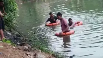 Two boys drown in Vatva lakePasserby alerts cops; bodies of boys aged 13 and 17 recovered after overnight search