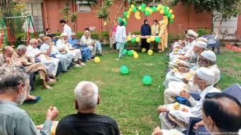 پاکستان کے بزرگ شہری کس حال میں جی رہے ہیں؟