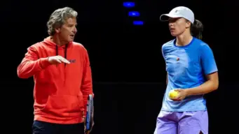 Coach Francisco Roig Says Iga Swiatek Not Qualifying for WTA Finals 'Won't Be the End of the World'