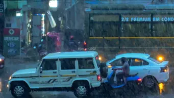 दिल्ली, UP-बिहार में बारिश का अलर्ट. महाराष्ट्र में बाढ़ का खतरा; कैसा रहेगा आज MP और उत्तराखंड का मौसम?​