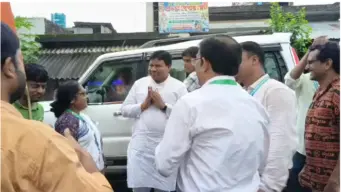 নবনিযুক্ত সভাপতি পদে দায়িত্ব নিয়ে কলেজ পরিদর্শনে কেশিয়াবড়ীর বিধায়ক ভদ্র হেমরম।