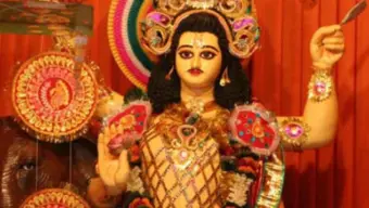বাস্তুদোষ কাটাতে বাড়িতে বিশ্বকর্মা পুজো করুন