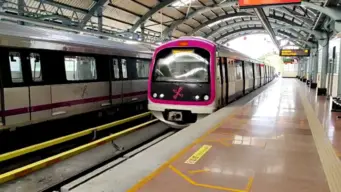 BREAKING: ಮೆಟ್ರೋ ಹಳಿಗೆ ಹಾರಿ ಆತ್ಮಹತ್ಯೆಗೆ ಯತ್ನಿಸಿದ ಮಹಿಳೆಯ ರಕ್ಷಣೆ