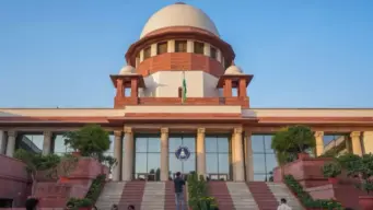 Supreme Court : అయోధ్య విరాళాల చోరీ కేసులో కీలక ఉత్తర్వులు