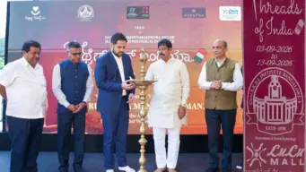 ബംഗളൂരു ലുലു മാളില്‍ 'ത്രെഡ്സ് ഓഫ് ഇന്ത്യ' കൈത്തറി പ്രദര്‍ശനം; സെപ്റ്റംബര്‍ 13 വരെ