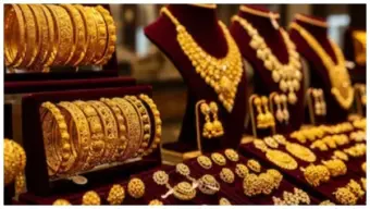 ಕೇವಲ 2 ದಿನದಲ್ಲಿ ಬರೋಬ್ಬರಿ ₹6,220 ಜಿಗಿದ ಚಿನ್ನದ ಬೆಲೆ ಬೆಂಗಳೂರಿನಲ್ಲಿ ಇವತ್ತಿನ ರೇಟ್ ಎಷ್ಟು ಗೊತ್ತಾ?