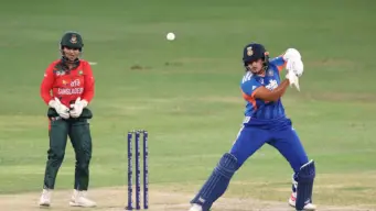 शेफाली वर्मा के ऐतिहासिक शतक से उड़ा बांग्लादेश, 114 रनों की जीत के साथ फाइनल में भारत