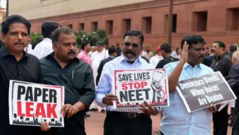 NEET Paper Leak 2026: இது மாணவர்களின் மகா வெற்றி! கல்வி அமைச்சர் ராஜினாமா குறித்து மாணிக்கம் தாகூர் எம்பி அதிரடி அறிக்கை!