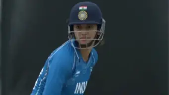सेमीफाइनल में फिफ्टी से चूकीं स्मृति मंधाना, फिर भी T20I इंटरनेशनल में रच दिया इतिहास