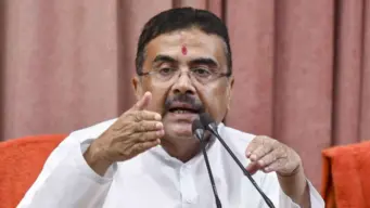 আগামী বছর মার্চের মধ্যেই সপ্তম পে কমিশন কার্যকরের ইঙ্গিত, পুজোর  আগেই ডিএ-র বার্তা মুখ্যমন্ত্রী শুভেন্দুর
