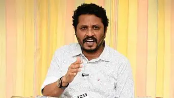 ஆணவக் கொலைத் தடுப்புக்கு தனிச்சட்டம் இயற்றத் தயங்குவது ஏன்? - முதலமைச்சர் விஜய்க்கு 'எவிடன்ஸ்' கதிர் கேள்வி!