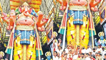 ఖైరతాబాద్‌ మహాగణపతికి తలసాని పూజలు