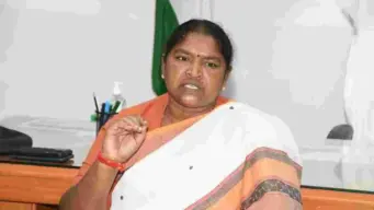 మహిళా సంఘాలను ఆర్థిక శక్తిగా తీర్చిదిద్దడమే మా ప్రభుత్వ లక్ష్యం: మంత్రి సీతక్క