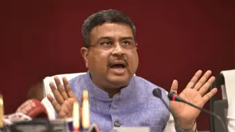 பணிந்தது பாஜக!.. தர்மேந்திர பிரதான் ராஜினாமா!.. இளைஞர்களின் போராட்டம் வெற்றி...