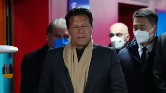 Imran Khan: അതിര്‍ത്തികള്‍ക്കതീതമായ സൗഹൃദം! ഇമ്രാൻ ഖാന് വേണ്ടി കപിലും ഗവാസ്കറും; ഷെഹ്ബാസ് ഷെരീഫിന് ക്രിക്കറ്റ് ഇതിഹാസങ്ങളുടെ കത്ത്