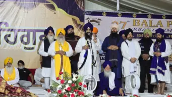 Akal Takht Jathedar Gargaj calls for strong Sikh identity and unity during UK address