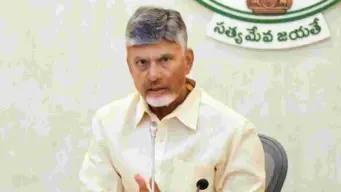 చట్టాన్ని చేతుల్లోకి తీసుకునే వారిపై కఠినంగా వ్యవహరించాలి: సీఎం చంద్రబాబు