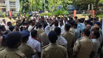 Stone-pelting triggers tension during Ganesh procession in Karnataka's Bhatkal