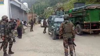 ജമ്മു കാശ്മീരില്‍ ഏറ്റുമുട്ടല്‍: രണ്ട്  ജെയ്ഷെ  മുഹമ്മദ്   ഭീകരരെ  വധിച്ച്‌  സുരക്ഷാസേന