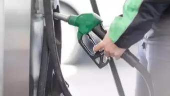 Petrol Quality Check: 5 Easy Ways to Detect Adulterated Fuel at Petrol Pumps