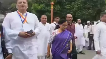 ব্রেকিং: পদ ছেড়েই সোজা বিধানসভায় চন্দ্রিমা! মমতা-অভিষেককে চরম বার্তা দিয়ে এবার কোন পথে বিদায়ী তৃণমূল সভানেত্রী?