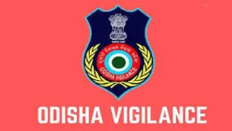 ୩୫ ହଜାର ଟଙ୍କା ଲାଞ୍ଚ ନେଇ ପୁରୀ ଜିଲ୍ଲା ପିପିଲି ତହସିଲ ର ଆର୍‌ଆଇ  ଓ ଏଆରଆଇ ଭିଜିଲାନ୍ସ ଜାଲରେ ଧରାପଡ଼ି ଓଡ଼ିଶା ଭିଜିଲାନ୍ସ ଦ୍ୱାରା ଗିରଫ