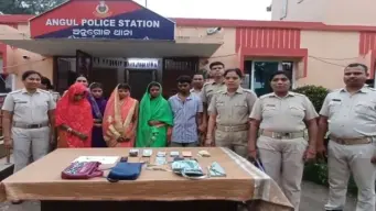 ପୁଲିସ୍ ପଞ୍ଝାରେ ଲେଡି ଲୁଟେରା ଗ୍ୟାଙ୍ଗ୍ ର ୪ ମହିଳା, ଟଙ୍କା ଓ ସୁନା ମୁଦି ଜବତ
