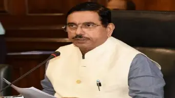Education Minister : ପ୍ରହ୍ଲାଦ ଯୋଶୀ ନୂଆ କେନ୍ଦ୍ର ଶିକ୍ଷାମନ୍ତ୍ରୀ, ଶିକ୍ଷା ମନ୍ତ୍ରଣାଳୟର ଅତିରିକ୍ତ କାର୍ଯ୍ୟଭାର ସମ୍ଭାଳିବେ