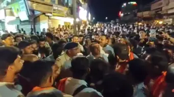 ಪುತ್ತೂರು ಗಣೇಶೋತ್ಸವ ಮೆರವಣಿಗೆ: ಅವಧಿ ಮೀರಿ ಧ್ವನಿವರ್ಧಕ ಬಳಕೆ, ಪೊಲೀಸ್‌ ಕರ್ತವ್ಯಕ್ಕೆ ಅಡ್ಡಿ ಆರೋಪ; ಪ್ರಕರಣ ದಾಖಲು