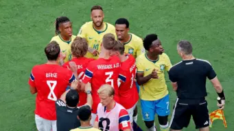 Haaland brace sends Norway past Brazil, into World Cup QF
