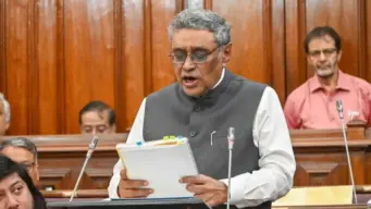 আমফান ত্রাণে কোটি কোটি টাকার গড়মিল! CAG Report প্রকাশ হতেই চাঞ্চল্য বিধানসভায়