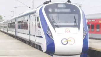 புதுப்பிக்கப்பட்ட ராமேஸ்வரம் ரயில் நிலையம் செப்டம்பரில் திறப்பு: அக்டோபரில் சென்னைக்கு புதிய வந்தே பாரத் ரயில் சேவை!
