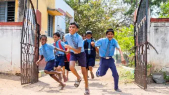 Dasara Holidays 2026 : తెలంగాణ, ఏపీల్లో దసరా సెలవుల షెడ్యూల్.. అక్టోబర్‌లో ఎప్పటినుంచంటే?