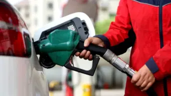 Fuel Prices On July 24: Petrol, Diesel Rates Remain Unchanged Despite Crude Oil Nears $100
