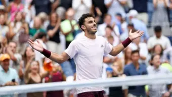 Francisco Cerundolo completes two-set comeback to upset Taylor Fritz at US Open 2026