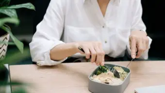 Can fasting save your memory? Researchers say stop eating 4 hours before bed